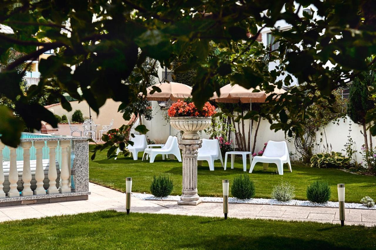 Hotel Garni Tannenhof Φλαχάου Εξωτερικό φωτογραφία