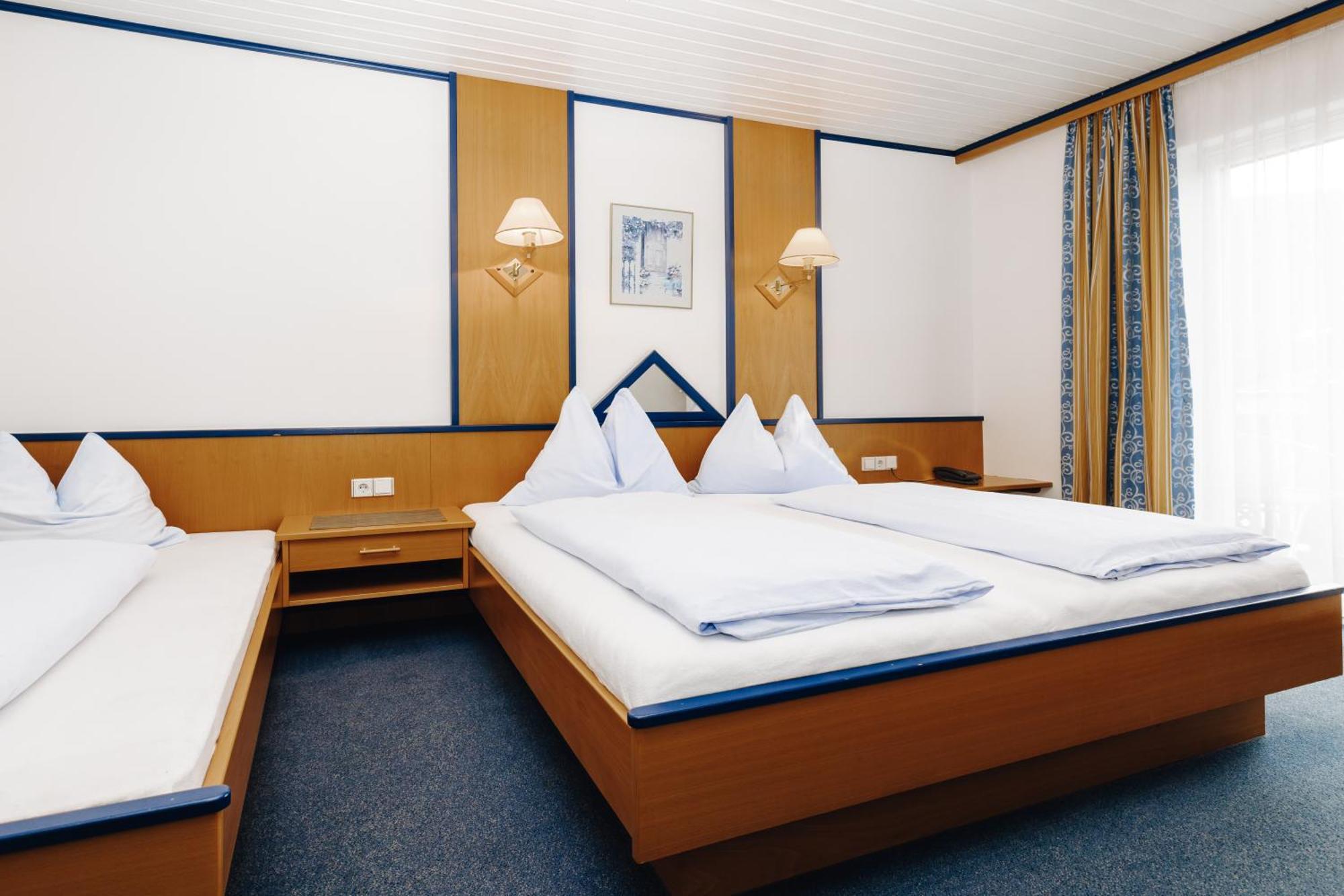 Hotel Garni Tannenhof Φλαχάου Εξωτερικό φωτογραφία