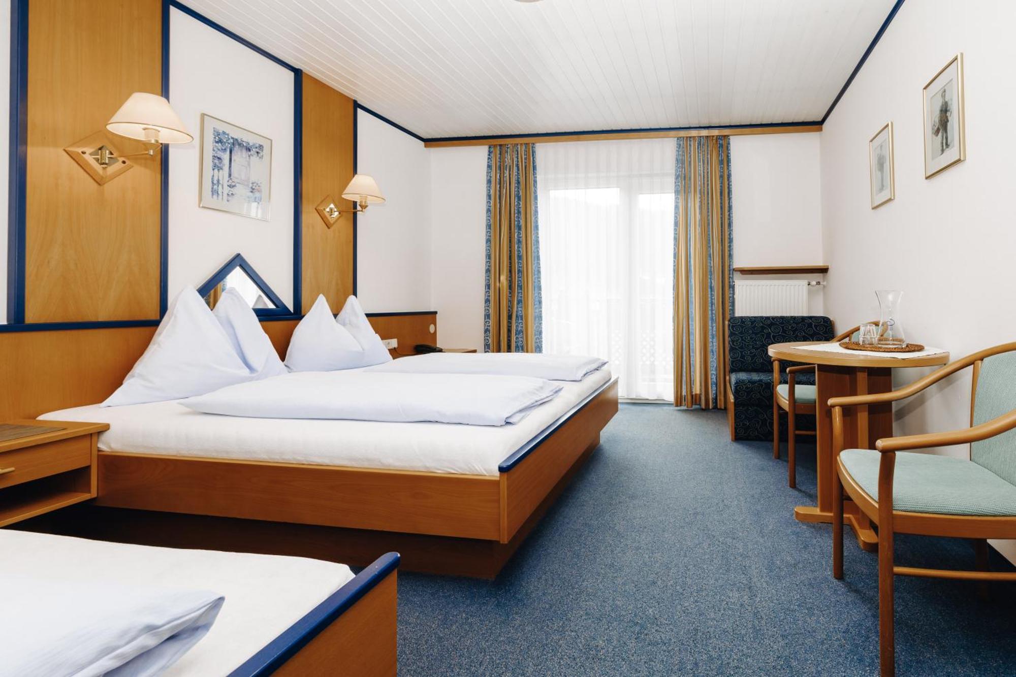 Hotel Garni Tannenhof Φλαχάου Εξωτερικό φωτογραφία