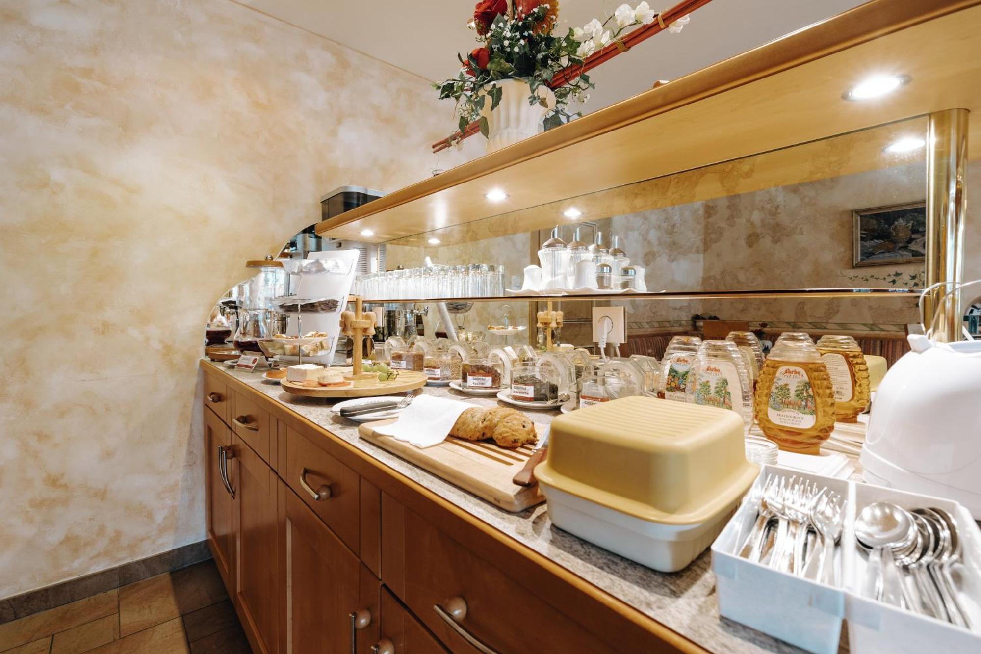 Hotel Garni Tannenhof Φλαχάου Εξωτερικό φωτογραφία