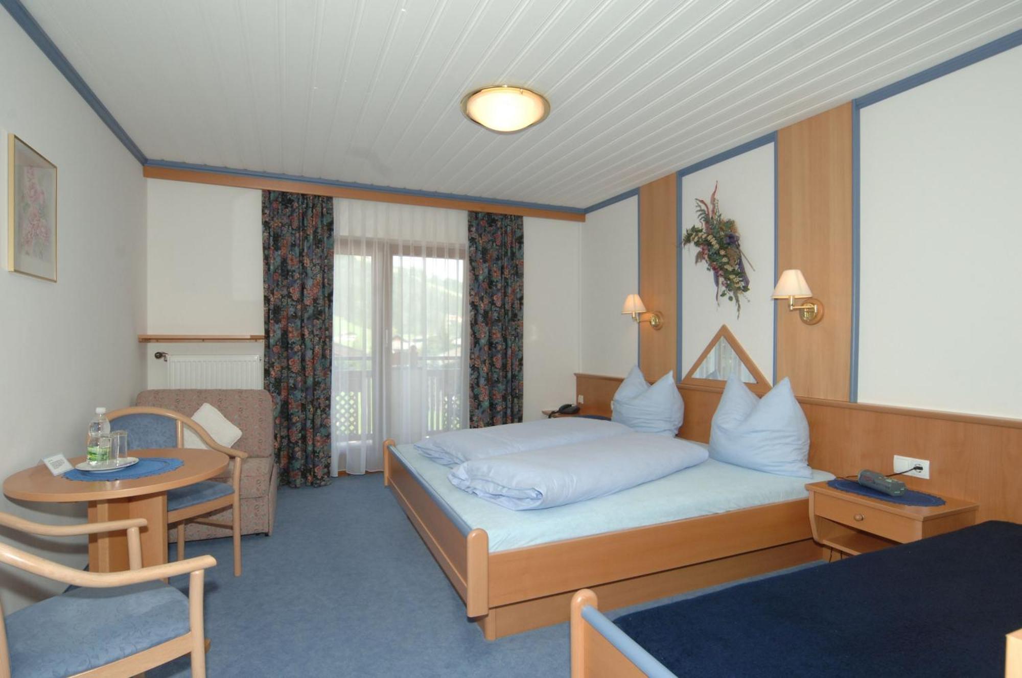 Hotel Garni Tannenhof Φλαχάου Εξωτερικό φωτογραφία